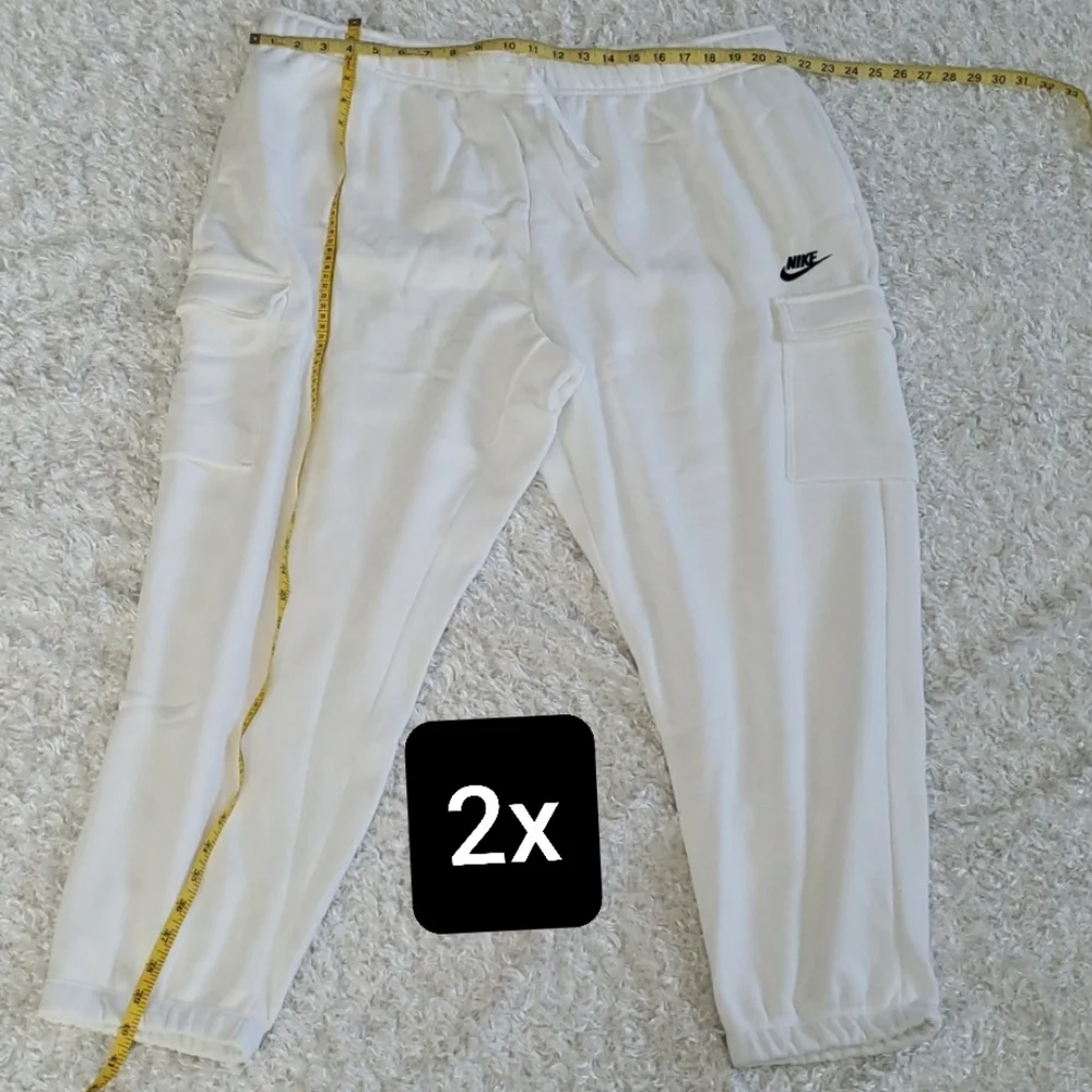 Nike Cargo White Fleece Warm Cozy Pants